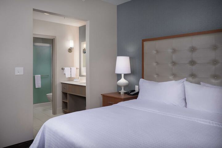 Room 22 of 30