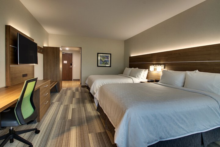 Room 14 of 31