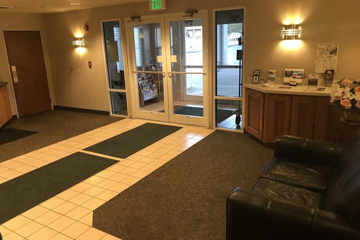 Hotel Interior 19 of 46