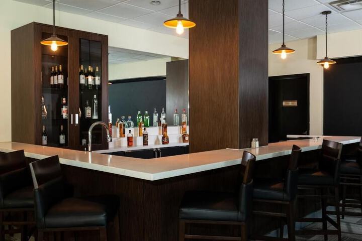 Clearwater Suite Hotel