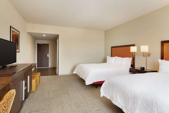 Room 13 of 20