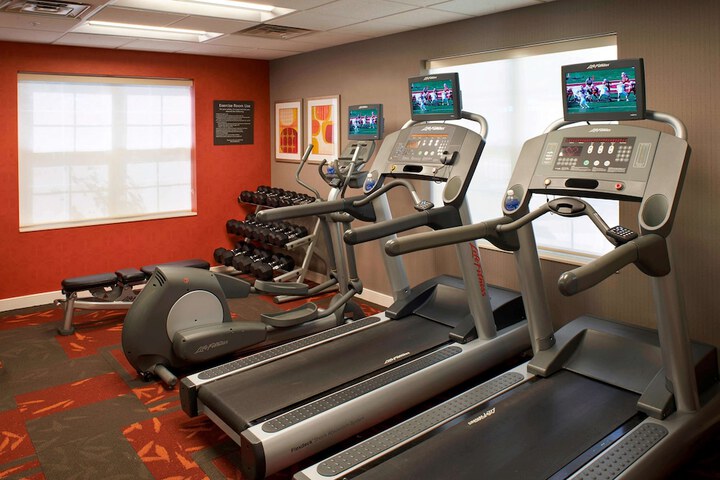 Sonesta ES Suites Chicago Waukegan Gurnee