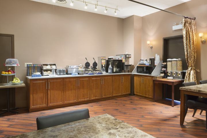 Breakfast/Coffee Service 50 of 57