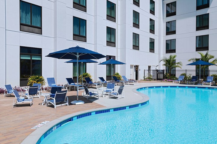 Pool 4 of 44