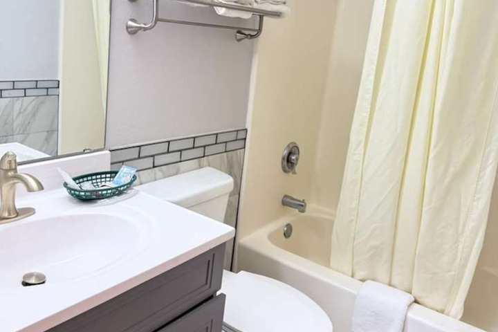 Coratel Inn & Suites by Jasper Hastings