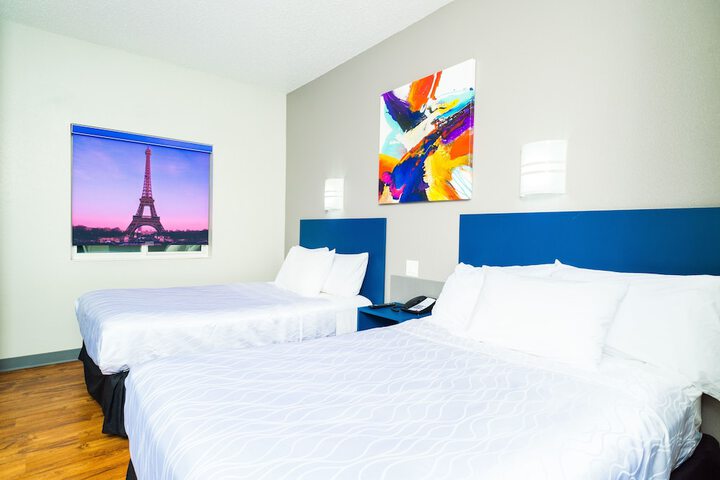 Studio Z an Ascend Collection Hotel