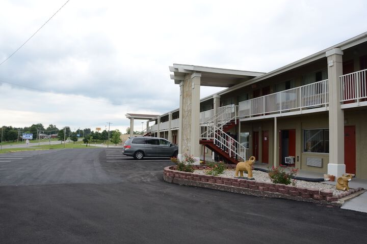 Big Spring Inn