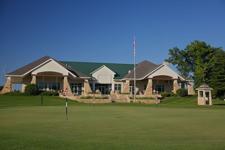 Golf 28 of 33