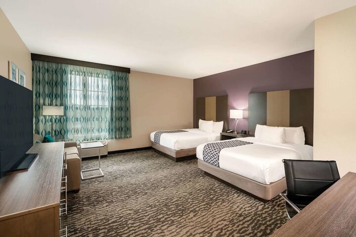 Room 15 of 54