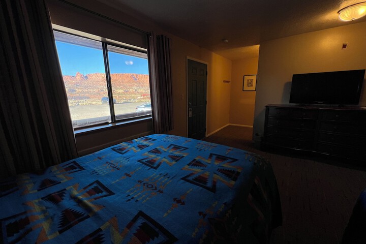 The Rim Rock Inn