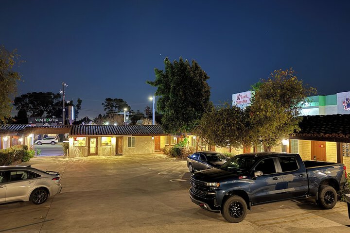 El Patio Inn - Near Universal Studios Hollywood