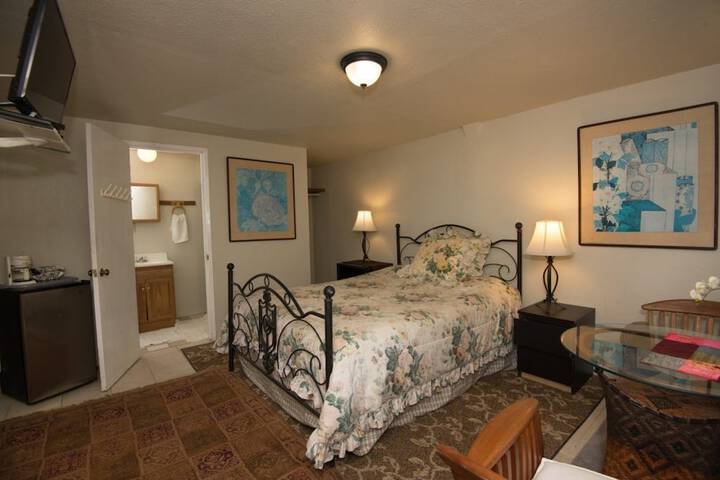 Room 40 of 60