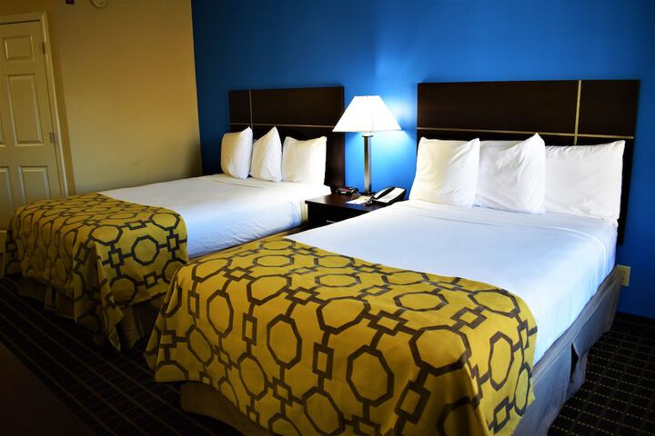 Room 15 of 32