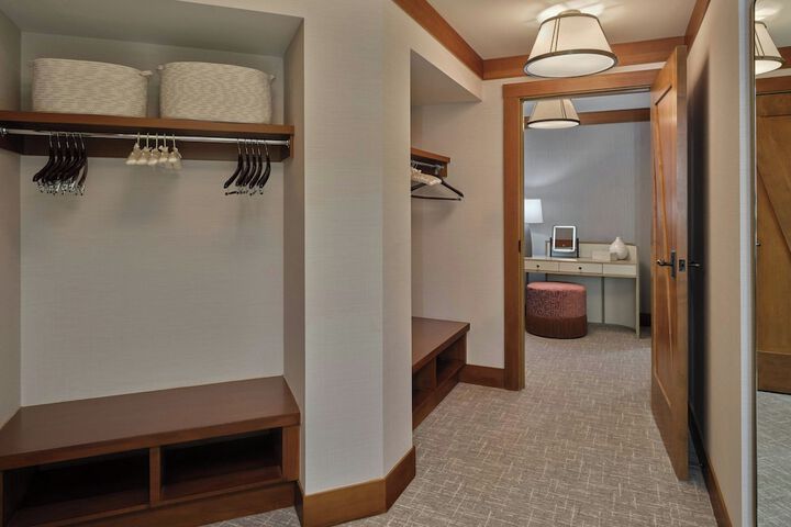 The Ritz-Carlton Lake Tahoe