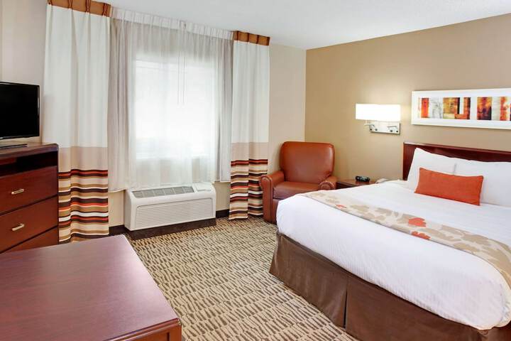 Room 14 of 27