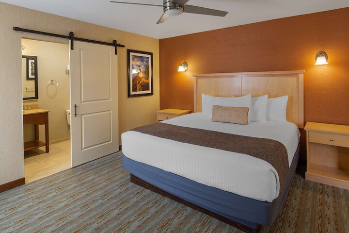 Room 19 of 37