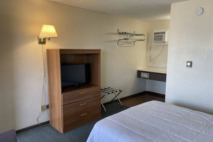 Room 36 of 53