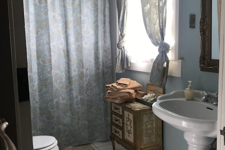 Room 36 of 41
