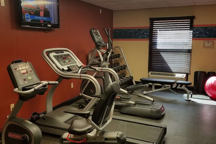 Hampton Inn & Suites Kansas City-Merriam