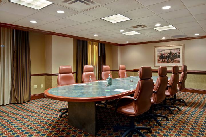 Embassy Suites by Hilton Lexington / UK Coldstream