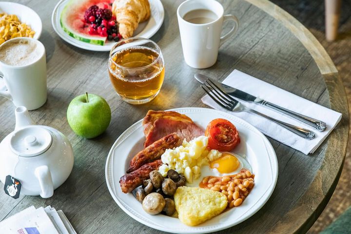 Breakfast/Coffee Service 36 of 40