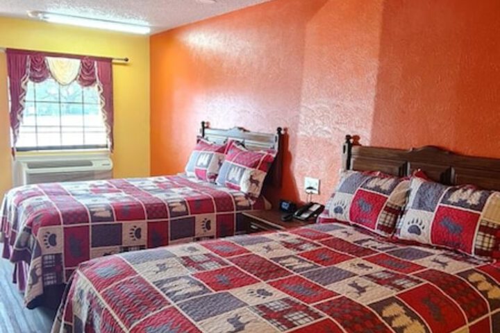 Chaparral Motel