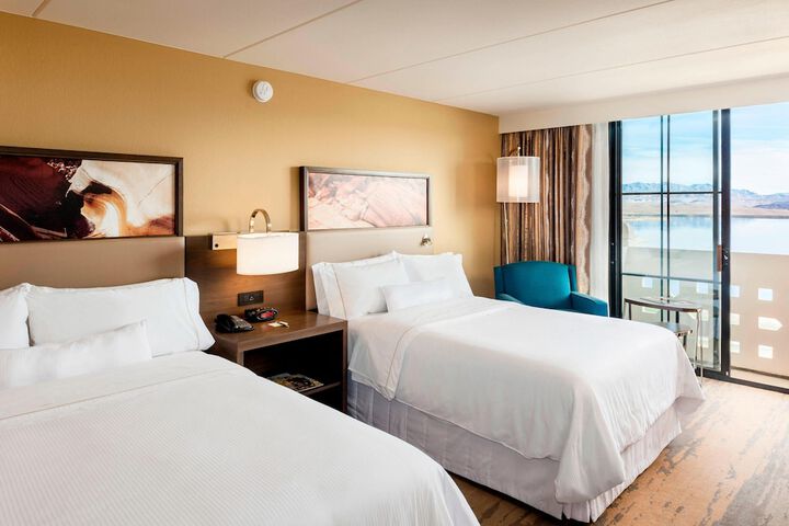 Room 44 of 80