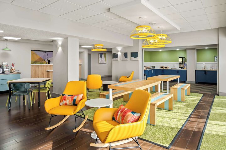 Spark by Hilton Stevensville