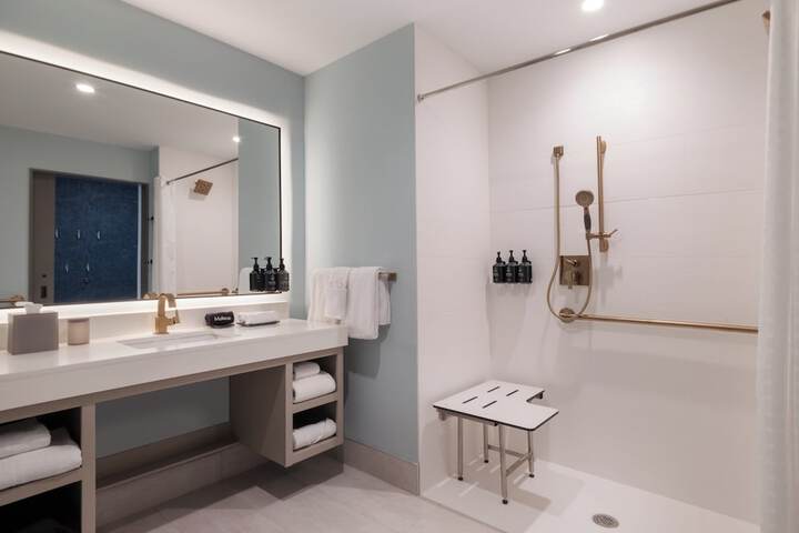 Hotel Indigo Panama City Marina by IHG