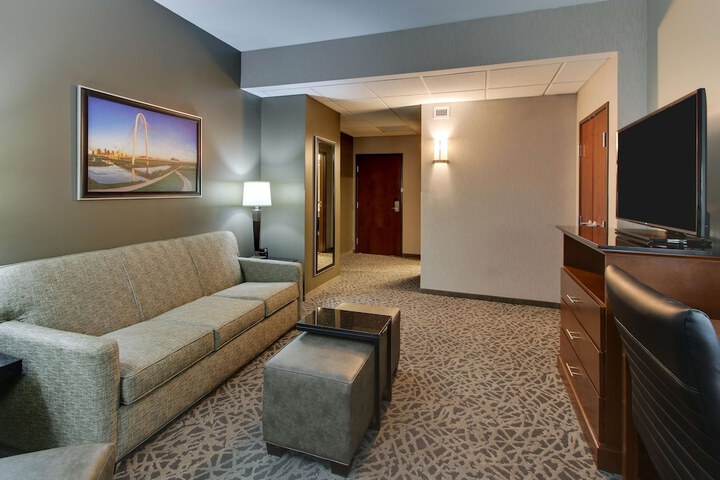 Room 38 of 101