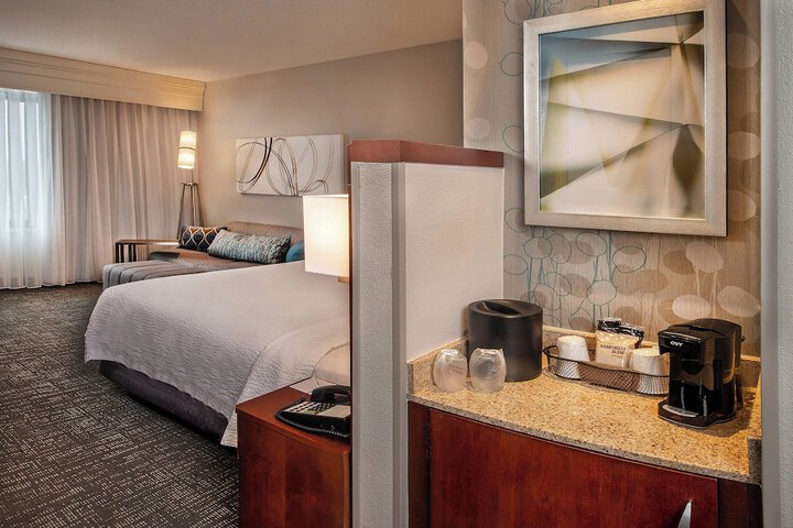 Courtyard by Marriott Dunn Loring Fairfax