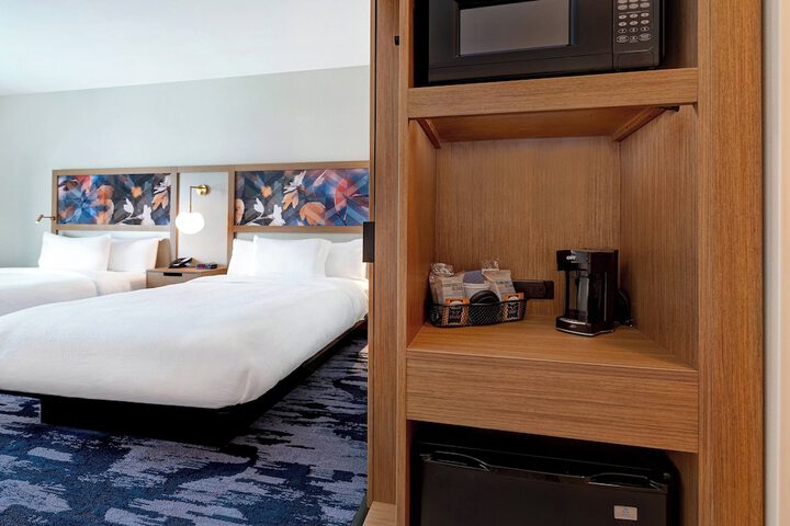 Room 33 of 54