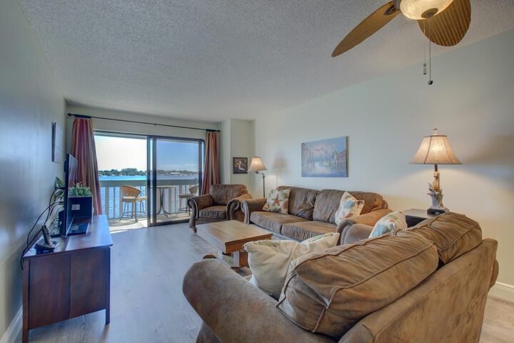 Anna Maria Island Beach Palms 5B