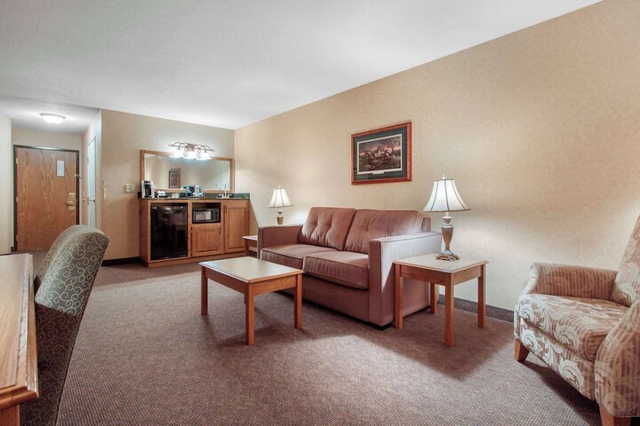 Room 30 of 67