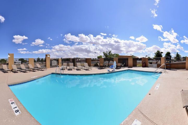 Pool 4 of 40