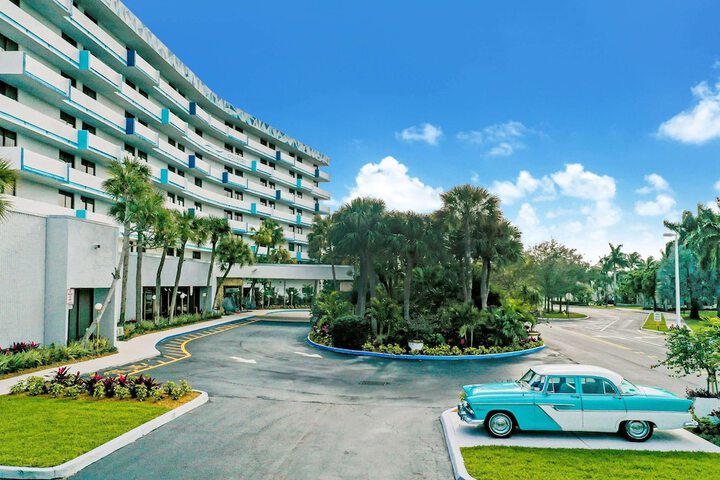Hotel 3 of 35