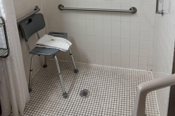 Comfort Inn Huntington near University area