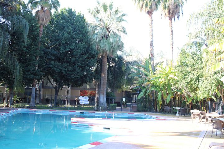 Pool 14 of 76