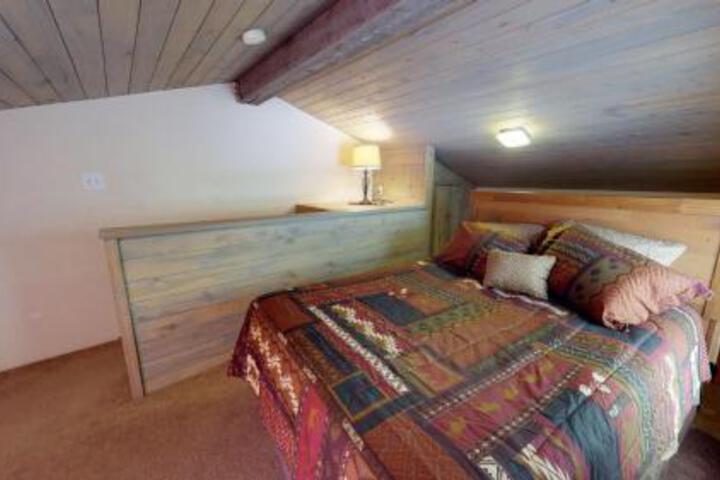 Cliff Dweller Condo #4
