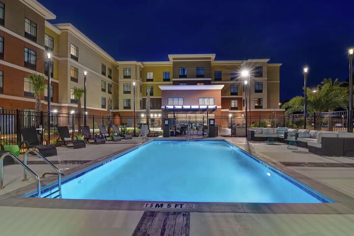 Hotel 5 of 45