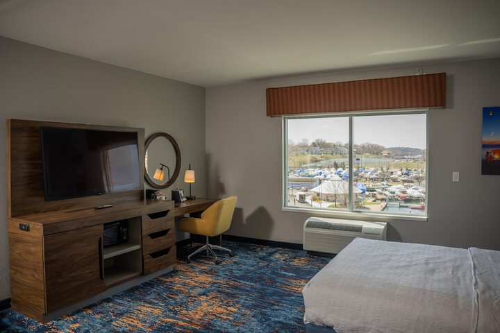 Room 30 of 58
