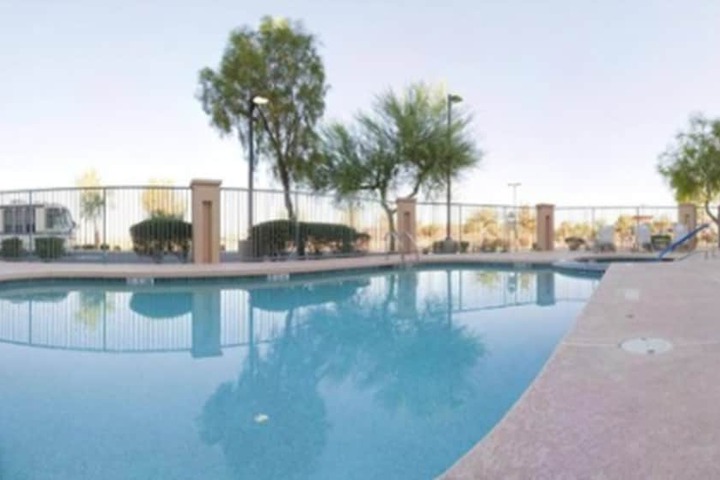 Holiday Inn & Suites Goodyear - West Phoenix Area by IHG