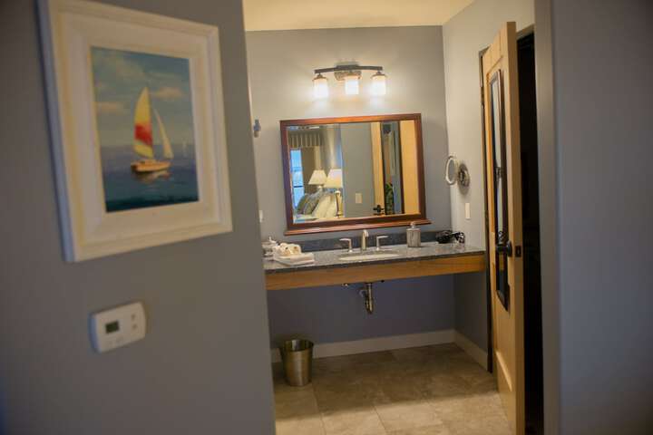 Room 32 of 49
