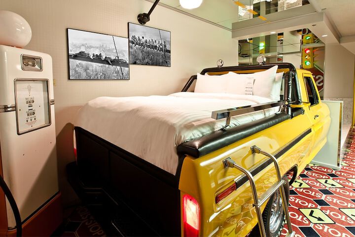 Room 10 of 57