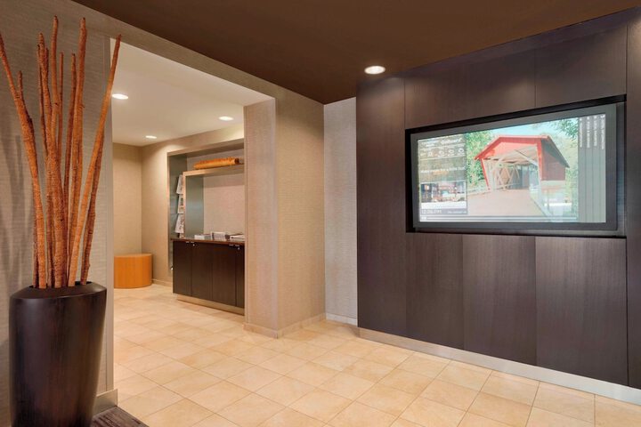 Courtyard by Marriott Akron Fairlawn