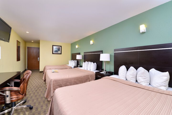 Room 14 of 44