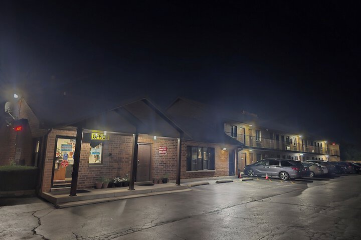 Bluestar Motel