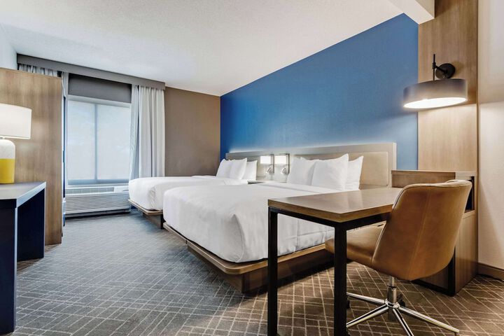 Room 18 of 35