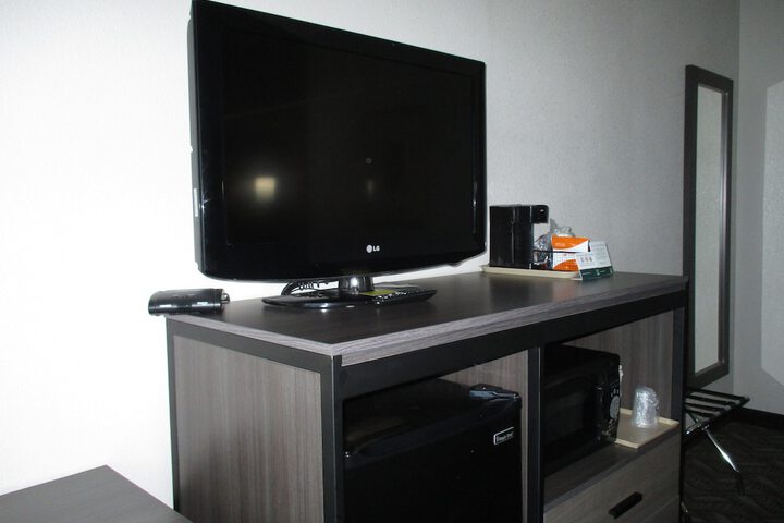 Room 36 of 46