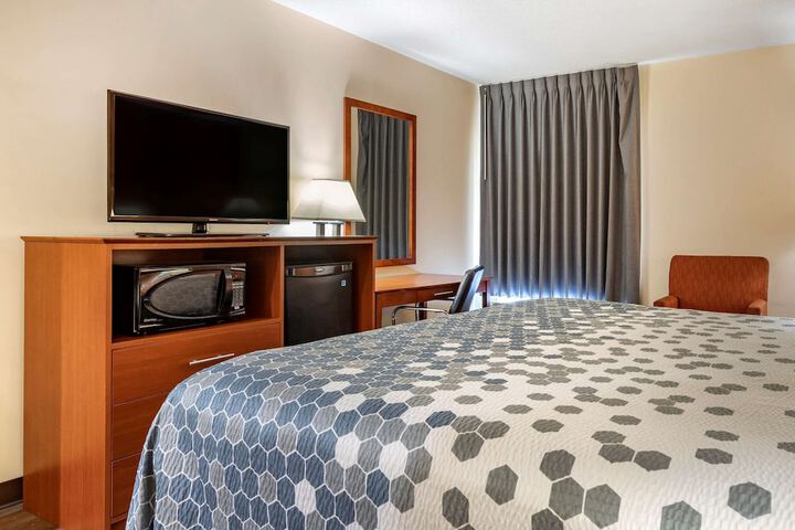 Room 20 of 26